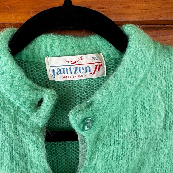 VINTAGE | 50s 60s Jantzen Apple Green Mohair Wool Cardigan Sweater Size 38 - Picture 3 of 5